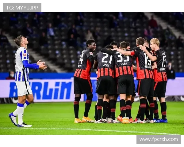 勒夫执教理念强调控球与进攻,战术体系持续提升德国队竞争力 勒夫执教理念强调控球与进攻,战术体系持续提升德国队竞争力